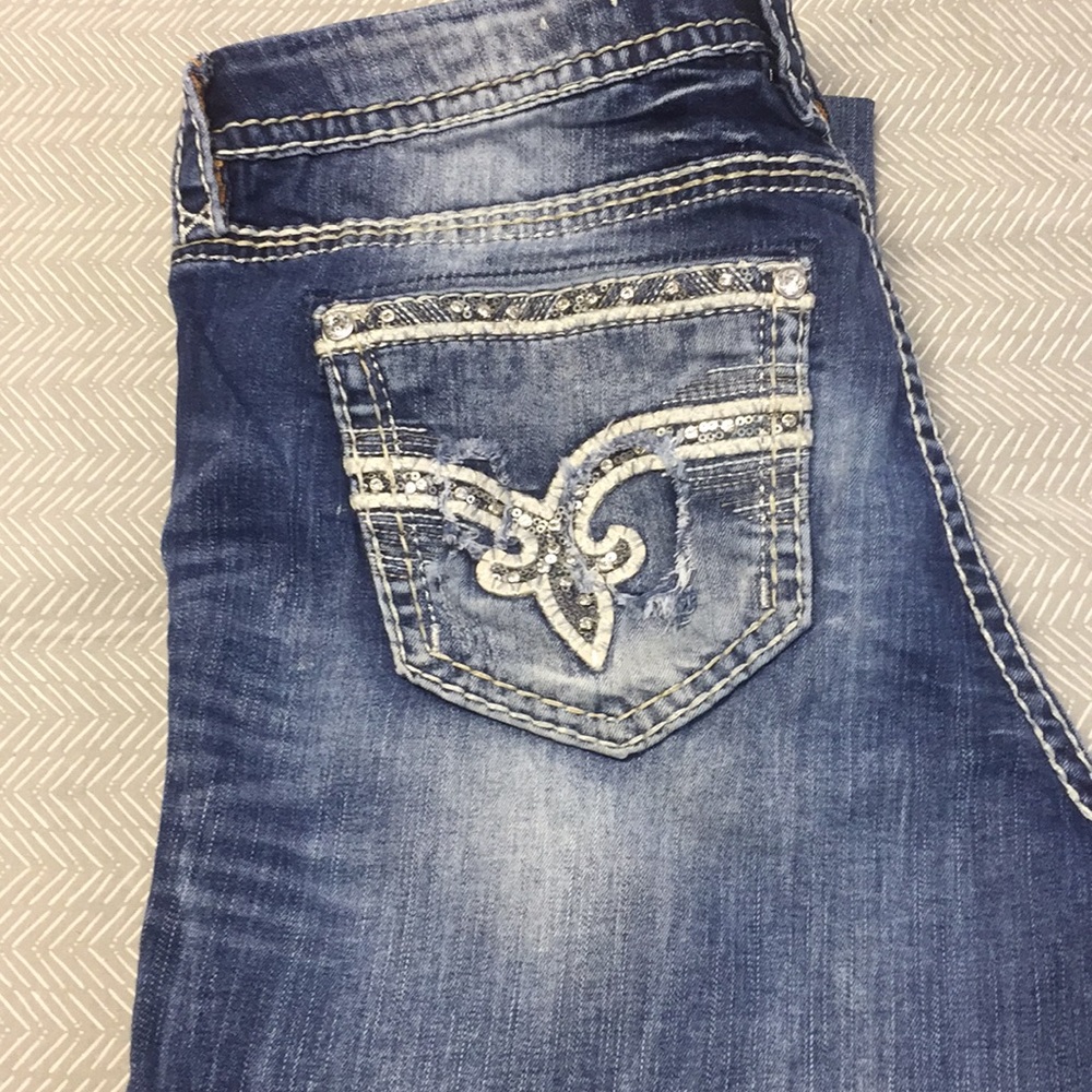 Buckle jeans